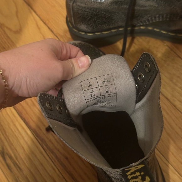 Dr. Martens Black Lace-Up Boots - Picture 4 of 4